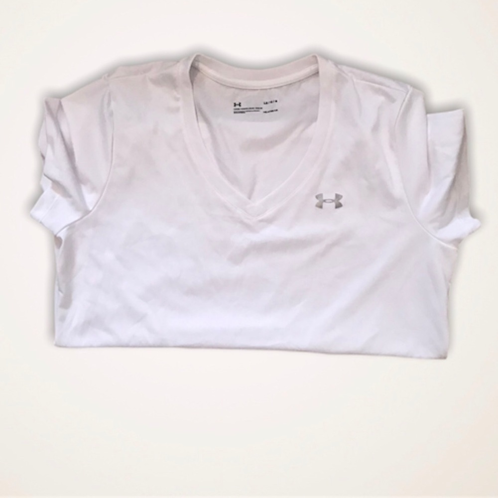 Under armour n neck dri fit shirt